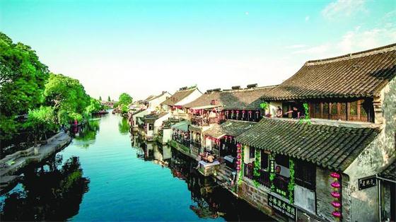 探索建設(shè)特色小鎮(zhèn)，破解城鄉(xiāng)環(huán)保難題