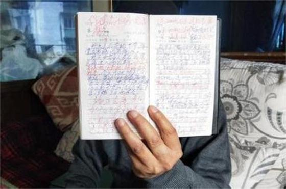 老人寫5萬字防騙日記，“坑老”套路如何破?